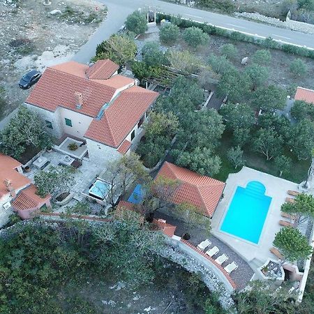 Villa Dabo ノヴァリャ エクステリア 写真